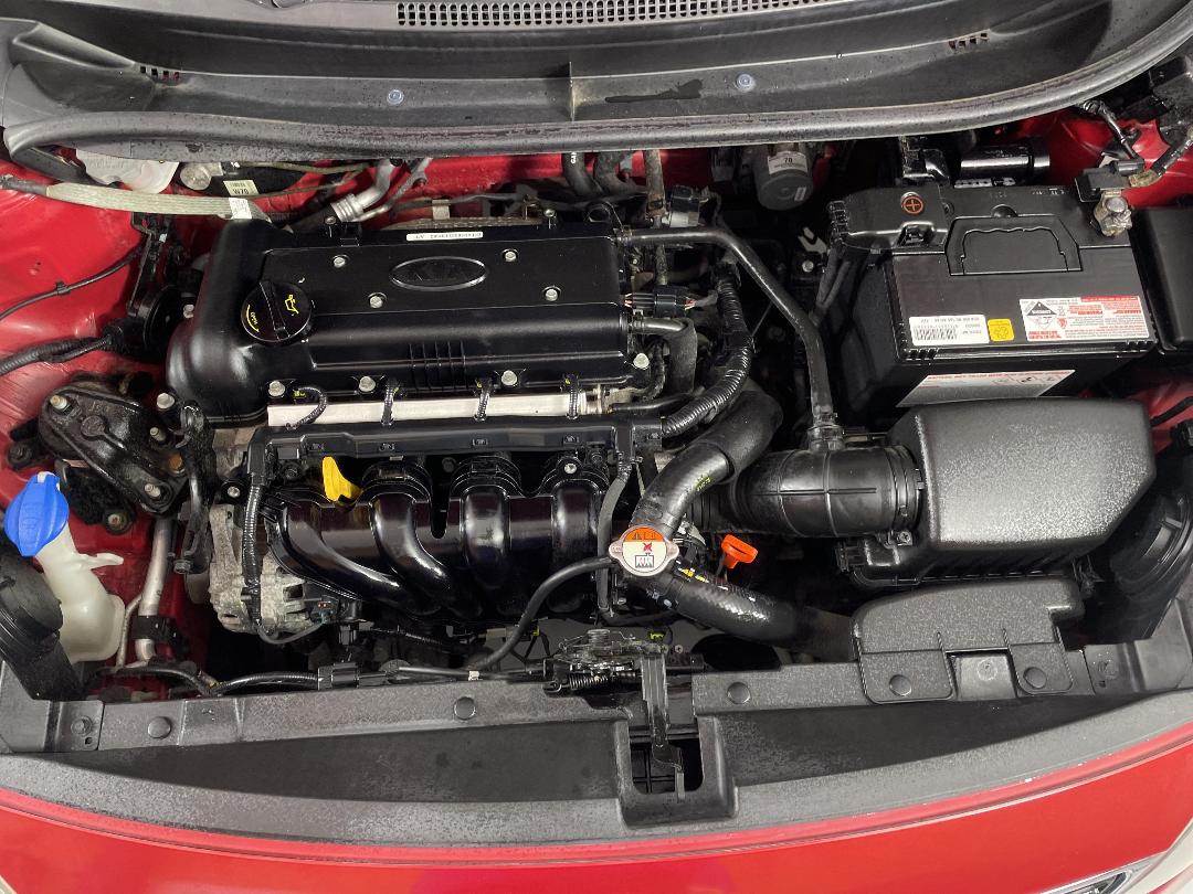 Photo '13' of KIA RIO Photo '13' of KIA RIO