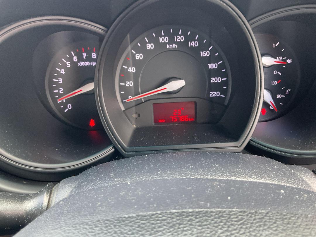 Photo '14' of KIA RIO LX Photo '14' of KIA RIO LX