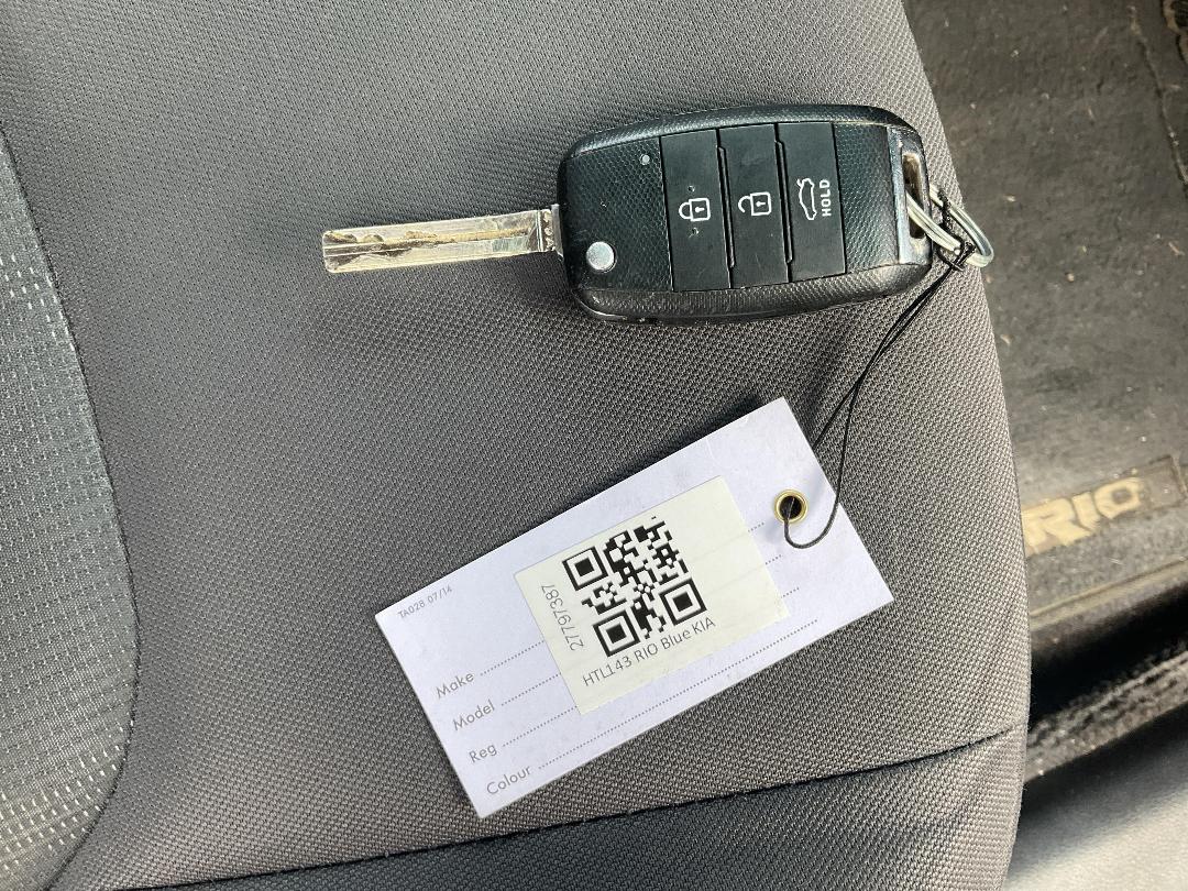 Photo '15' of KIA RIO LX Photo '15' of KIA RIO LX