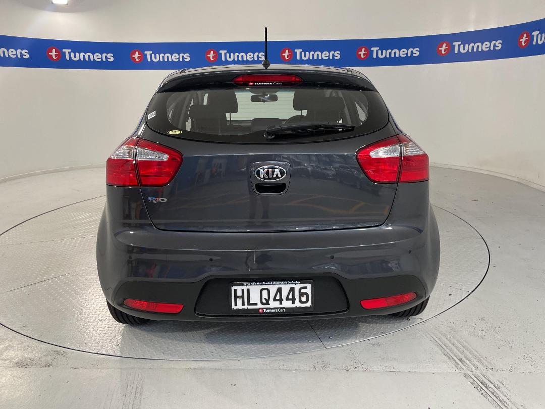 Photo '6' of KIA RIO Photo '6' of KIA RIO