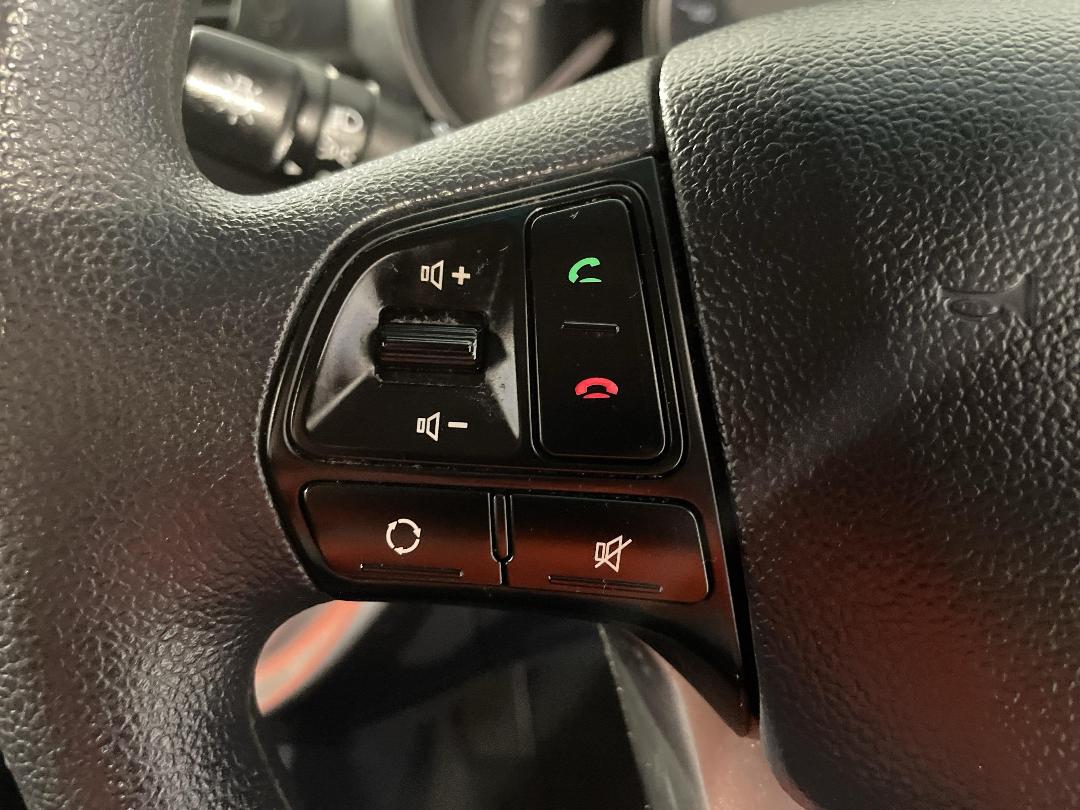 Photo '26' of KIA RIO Photo '26' of KIA RIO