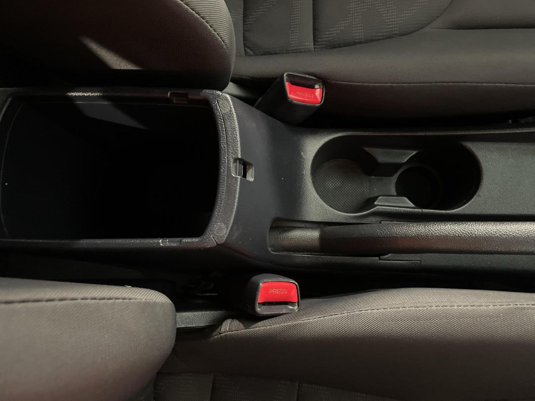 Photo '31' of KIA RIO Photo '31' of KIA RIO