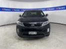 Thumbnail '2' of KIA Sorento