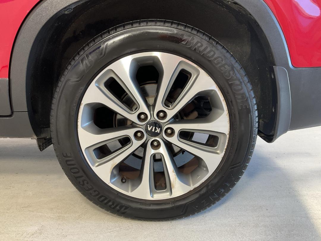 Photo '11' of KIA Sorento