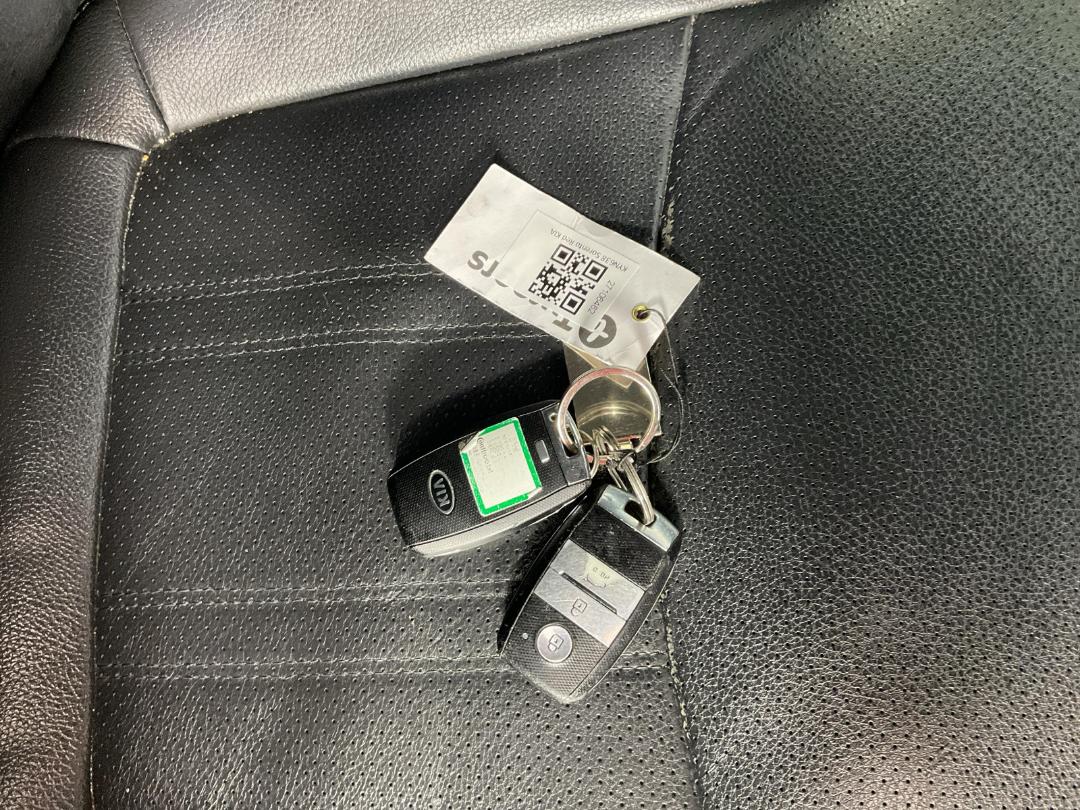 Photo '22' of KIA Sorento