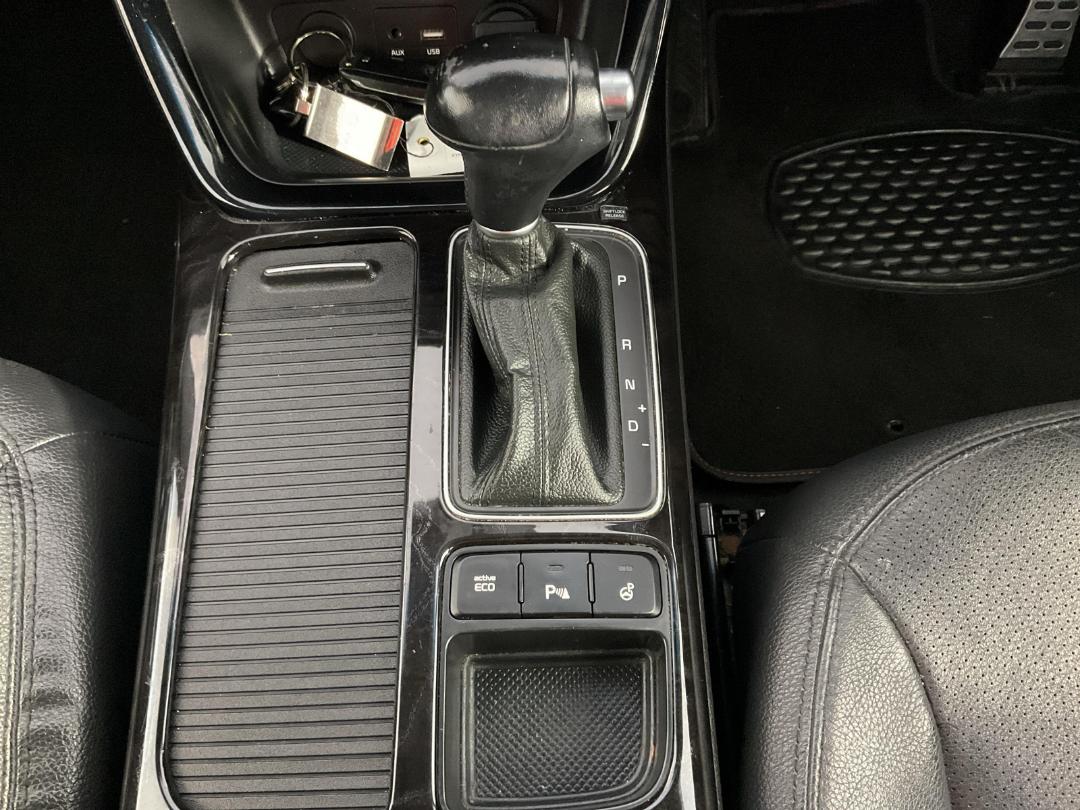 Photo '18' of KIA Sorento