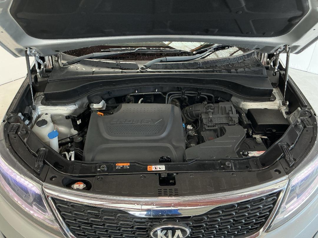 Photo '13' of KIA Sorento Photo '13' of KIA Sorento