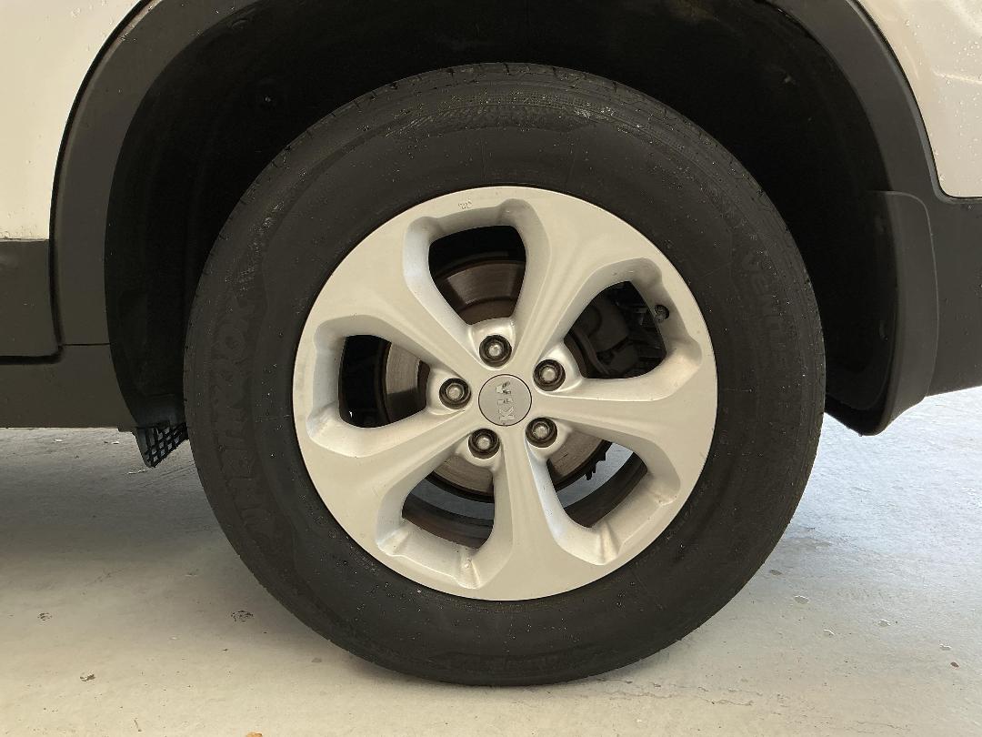 Photo '11' of KIA Sorento Photo '11' of KIA Sorento