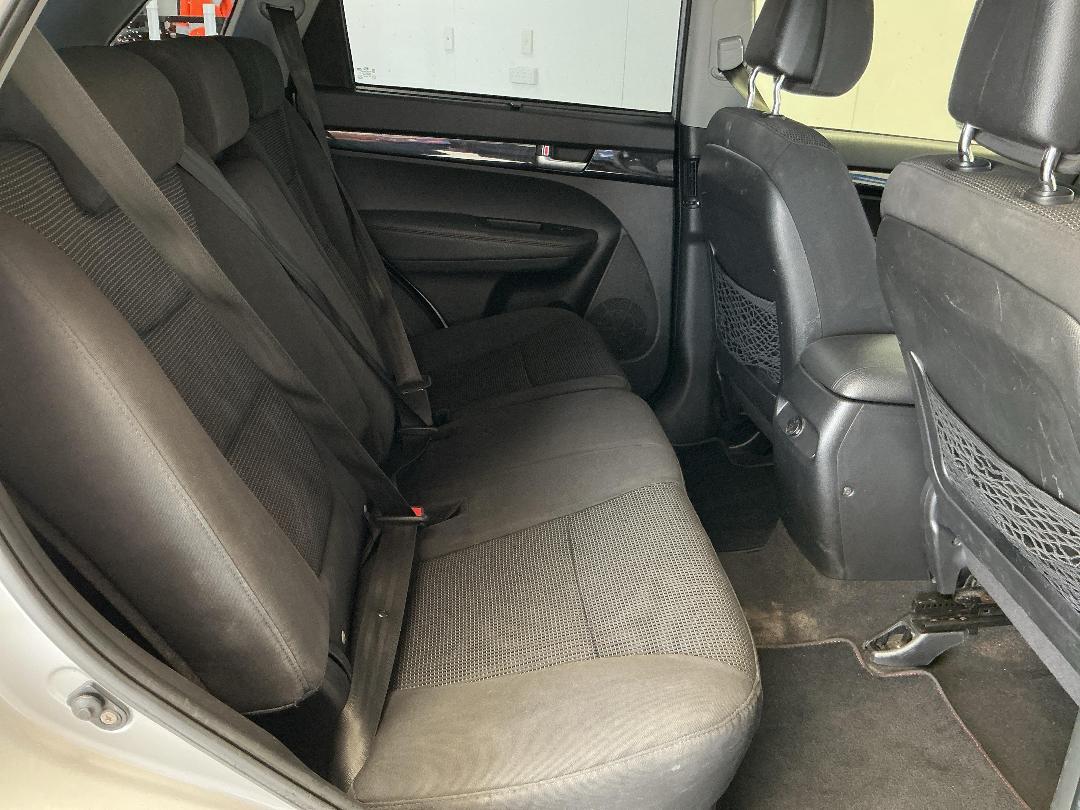 Photo '20' of KIA Sorento Photo '20' of KIA Sorento