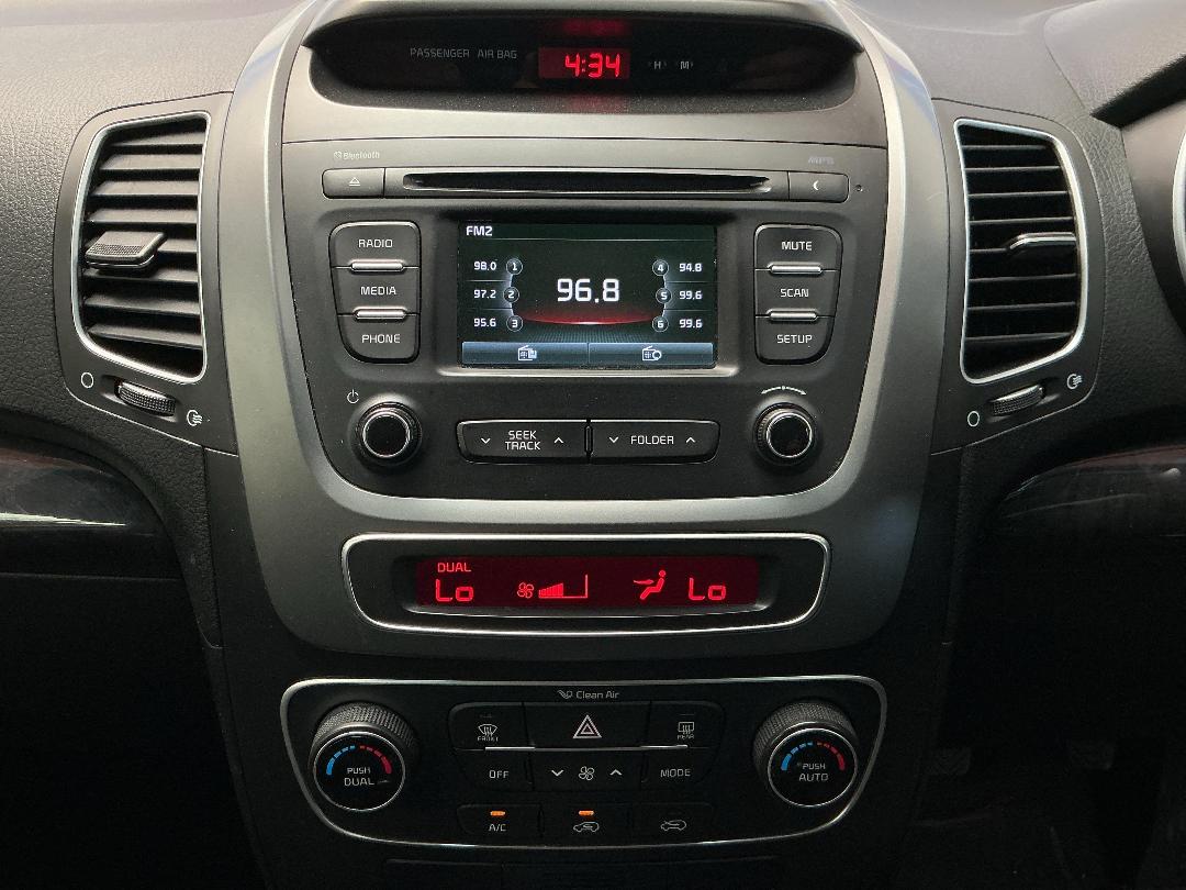 Photo '18' of KIA Sorento Photo '18' of KIA Sorento