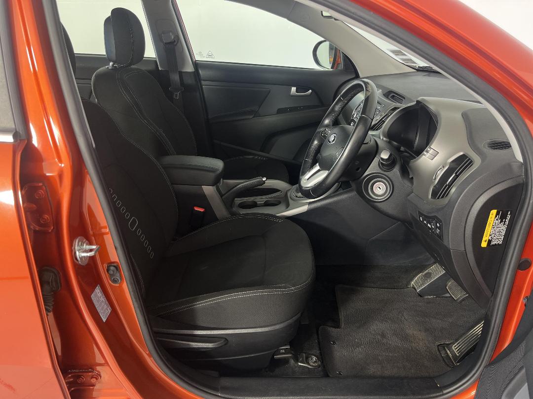 Photo '16' of KIA Sportage