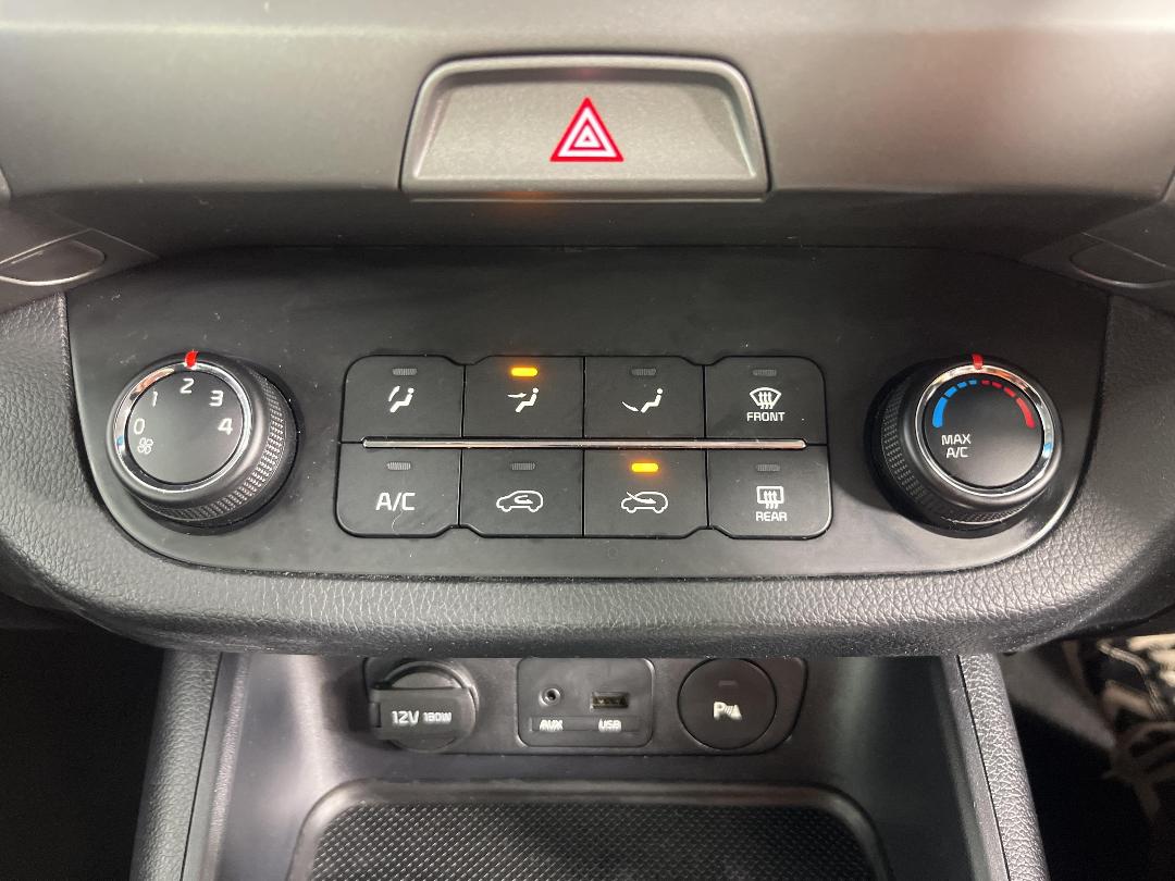 Photo '27' of KIA Sportage