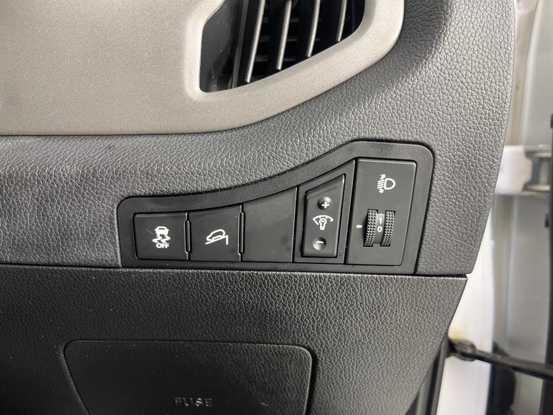 Photo '28' of KIA Sportage