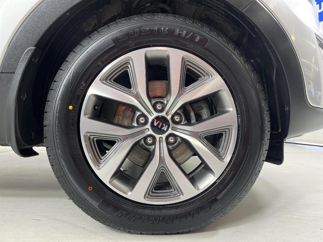 Photo '9' of KIA Sportage Photo '9' of KIA Sportage