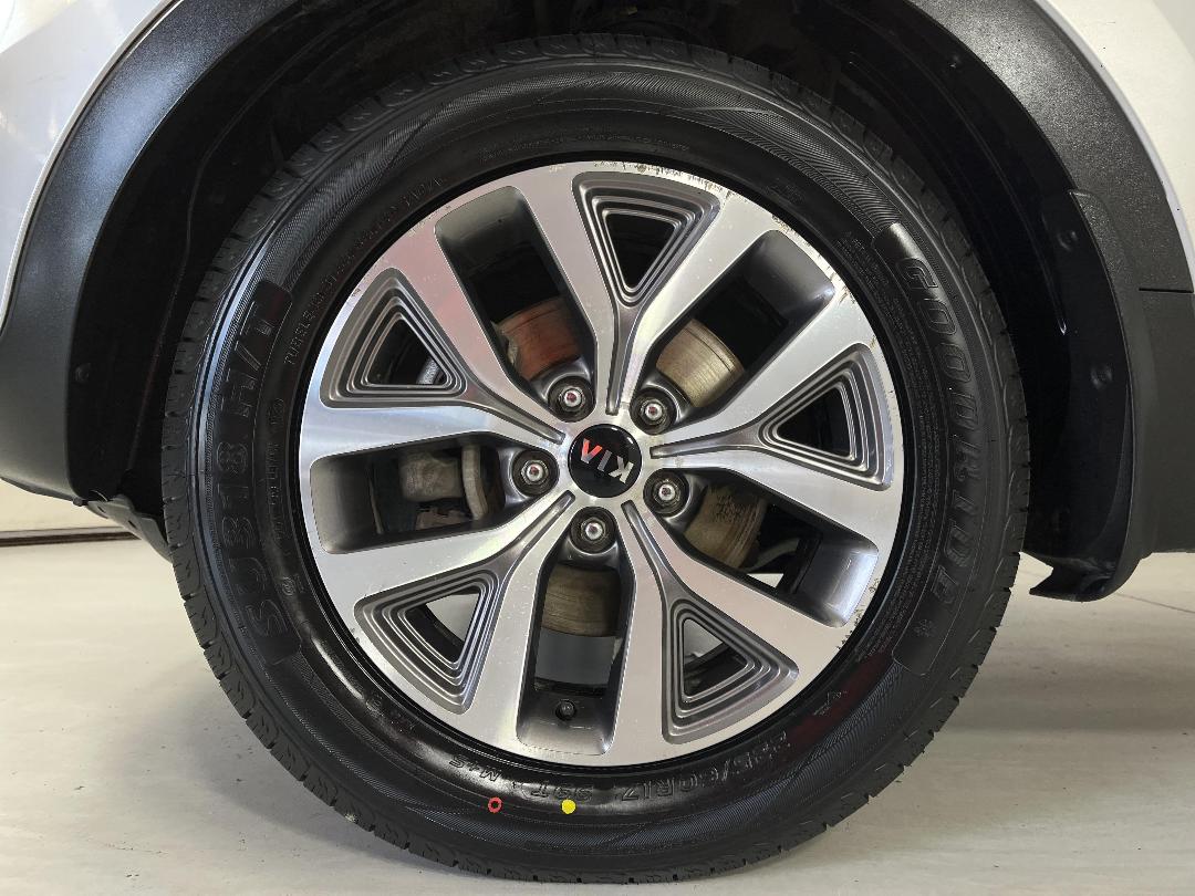 Photo '10' of KIA Sportage Photo '10' of KIA Sportage