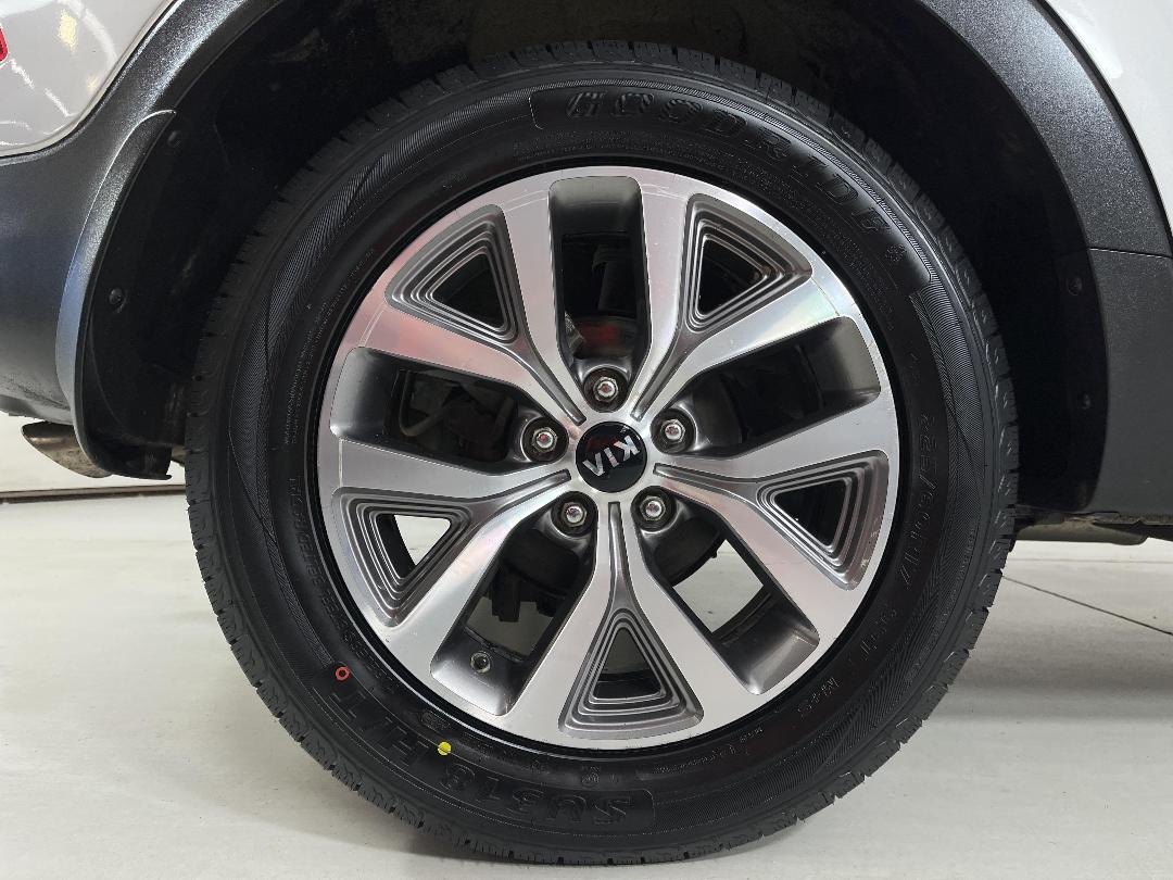 Photo '12' of KIA Sportage Photo '12' of KIA Sportage