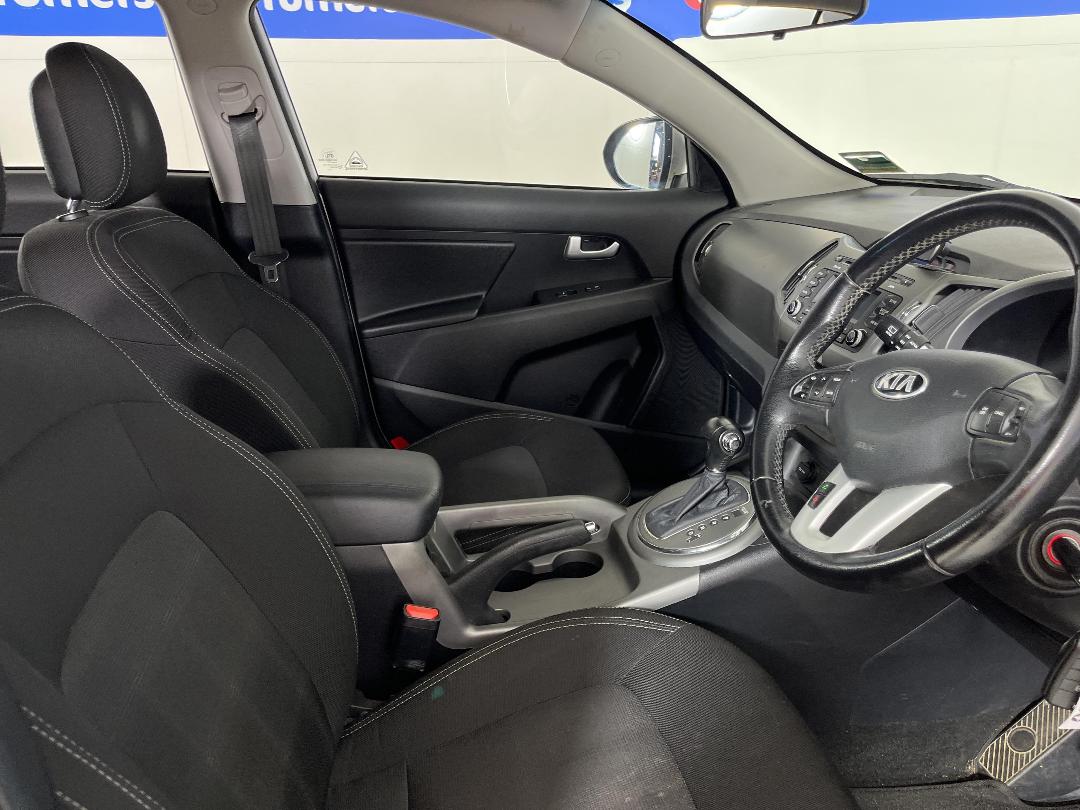 Photo '16' of KIA Sportage Photo '16' of KIA Sportage