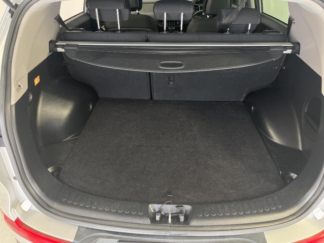 Photo '14' of KIA Sportage