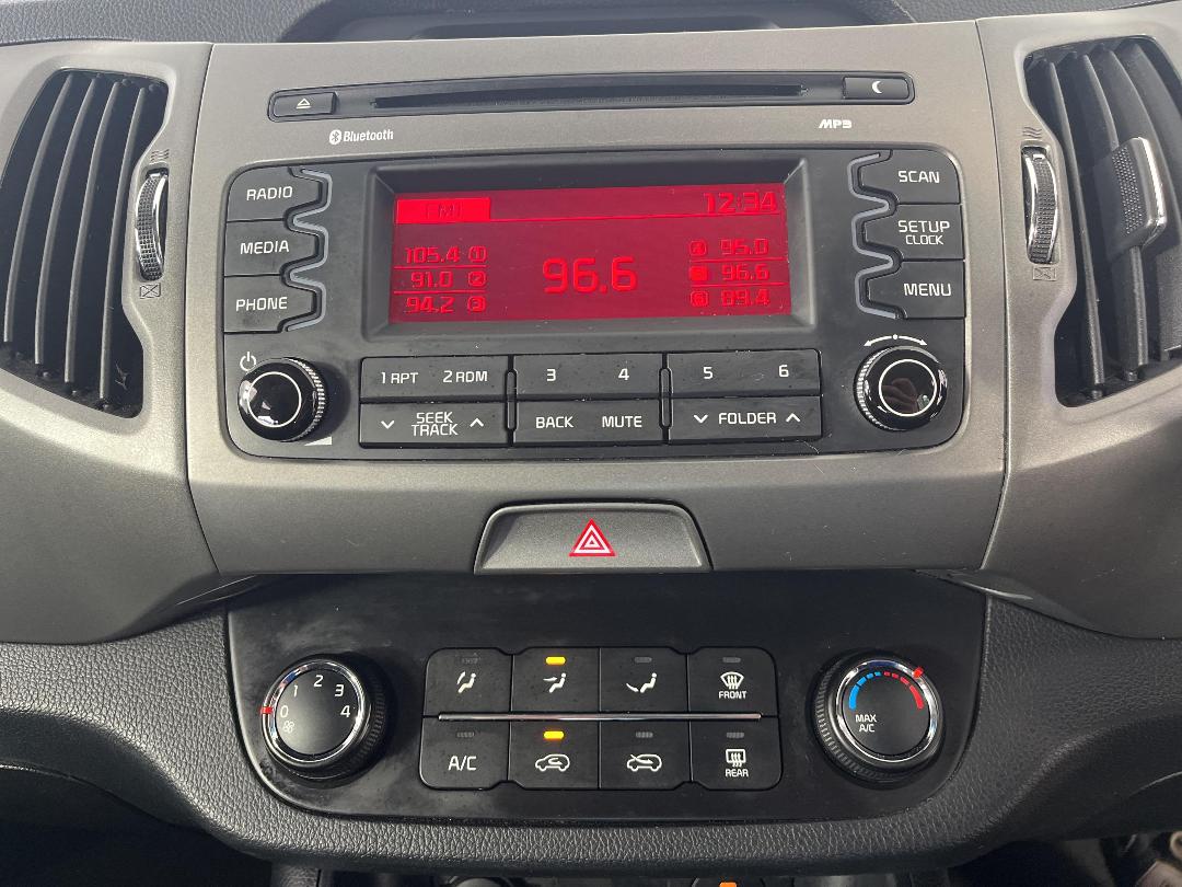 Photo '29' of KIA Sportage