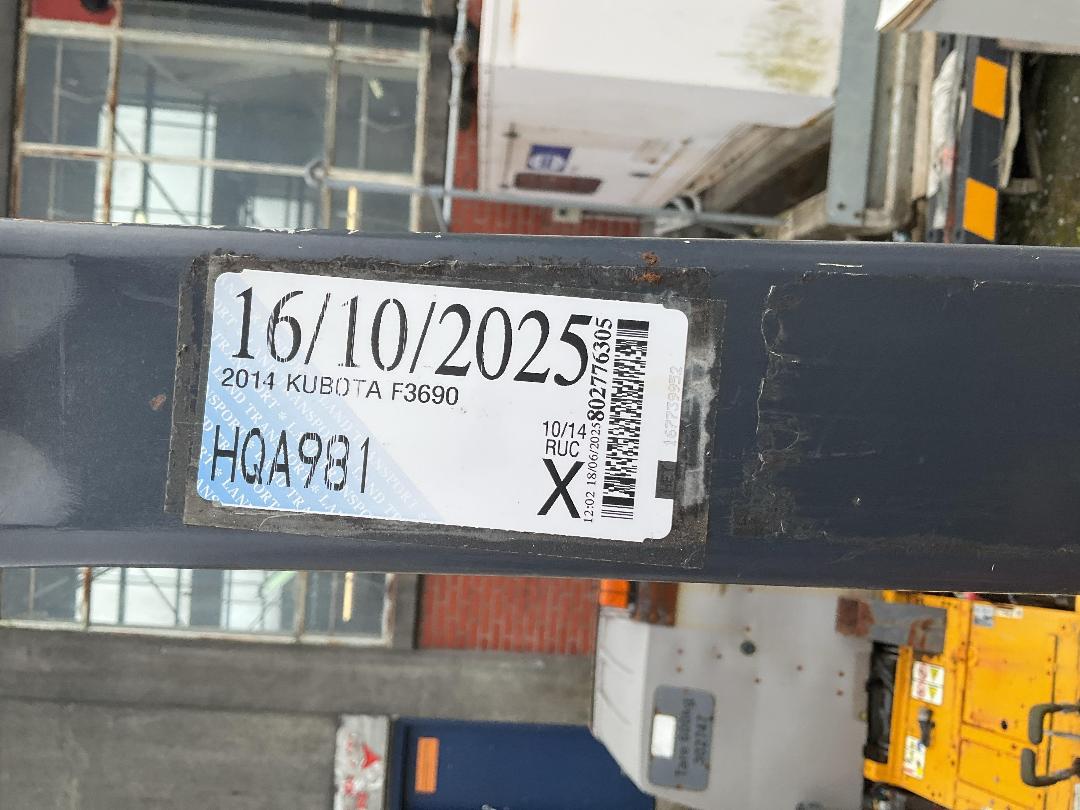 Photo '13' of Kubota F3690 Mower