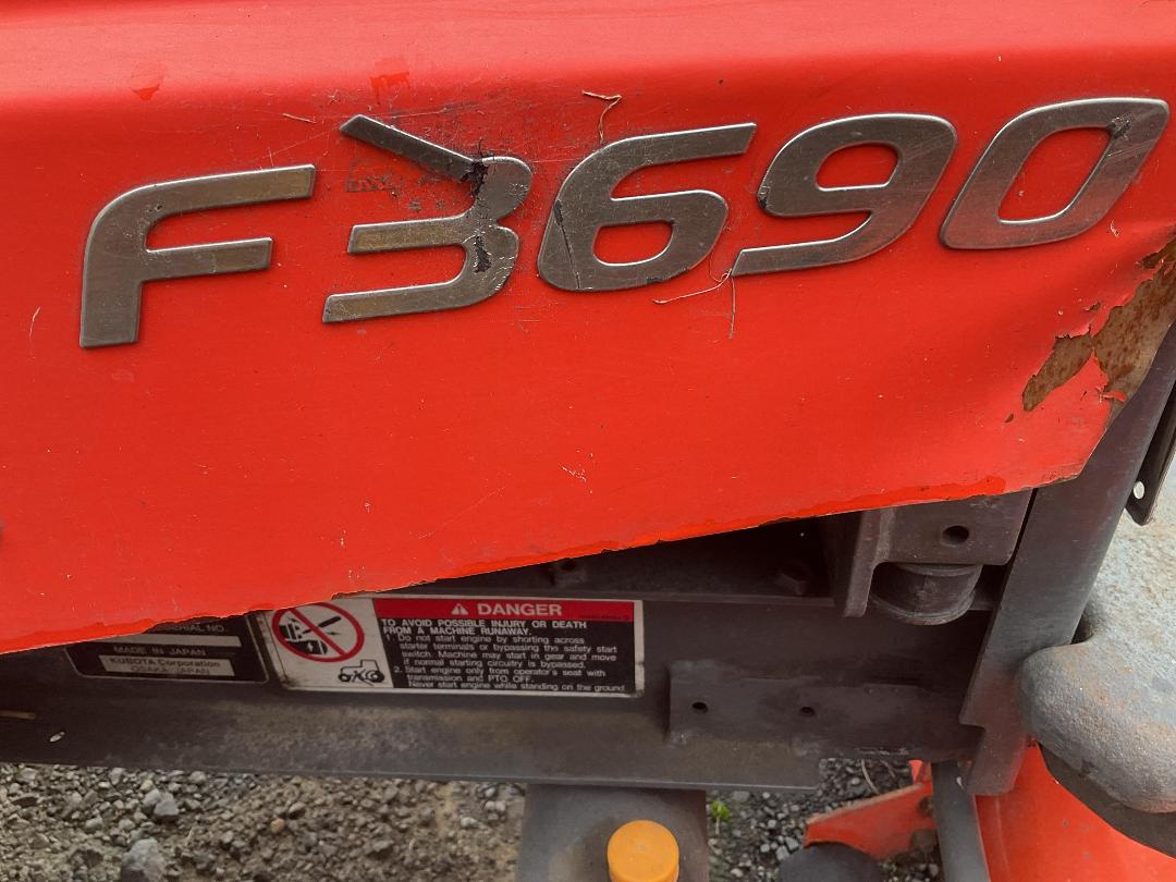 Photo '14' of Kubota F3690 Mower