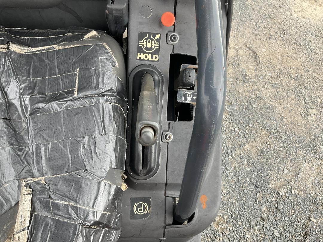 Photo '17' of Kubota RTV900 4WD