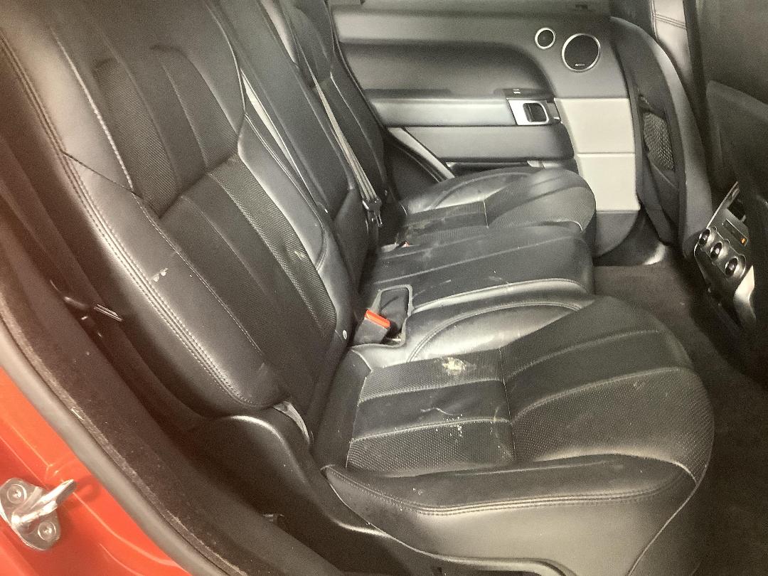 Photo '20' of Land Rover Range Rover Photo '20' of Land Rover Range Rover