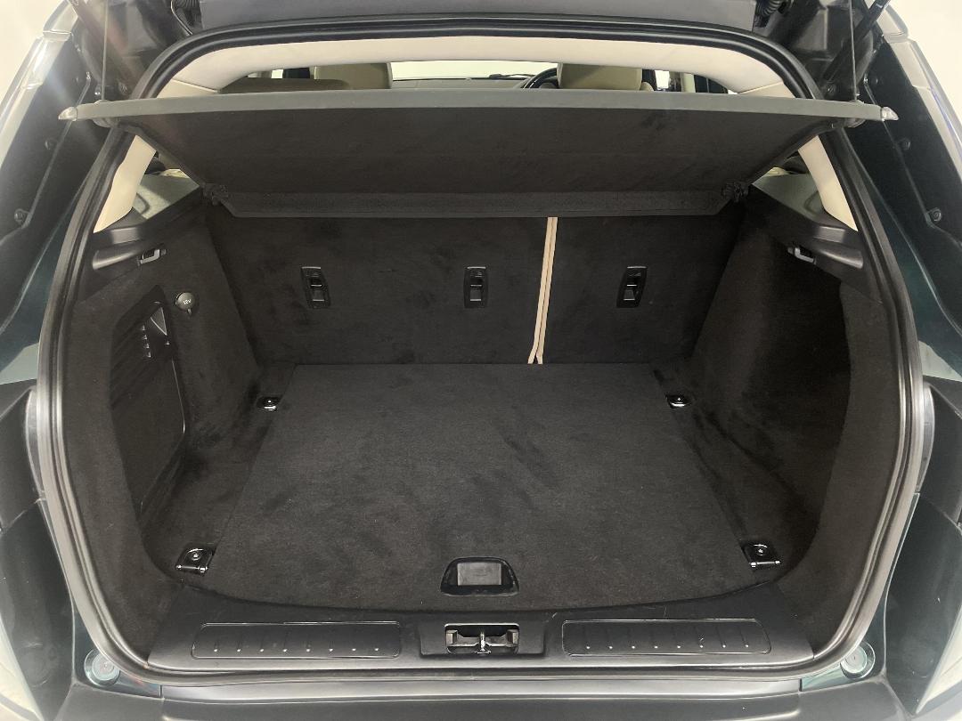 Photo '14' of Land Rover Range Rover Photo '14' of Land Rover Range Rover