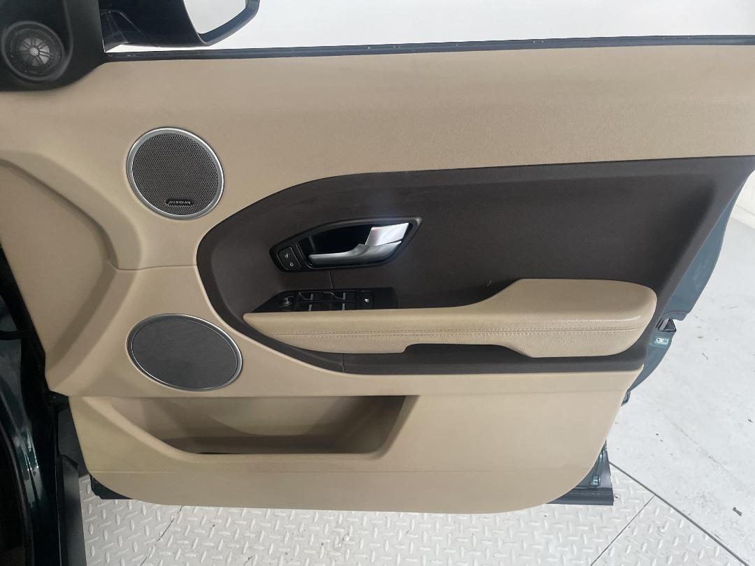 Photo '15' of Land Rover Range Rover Photo '15' of Land Rover Range Rover