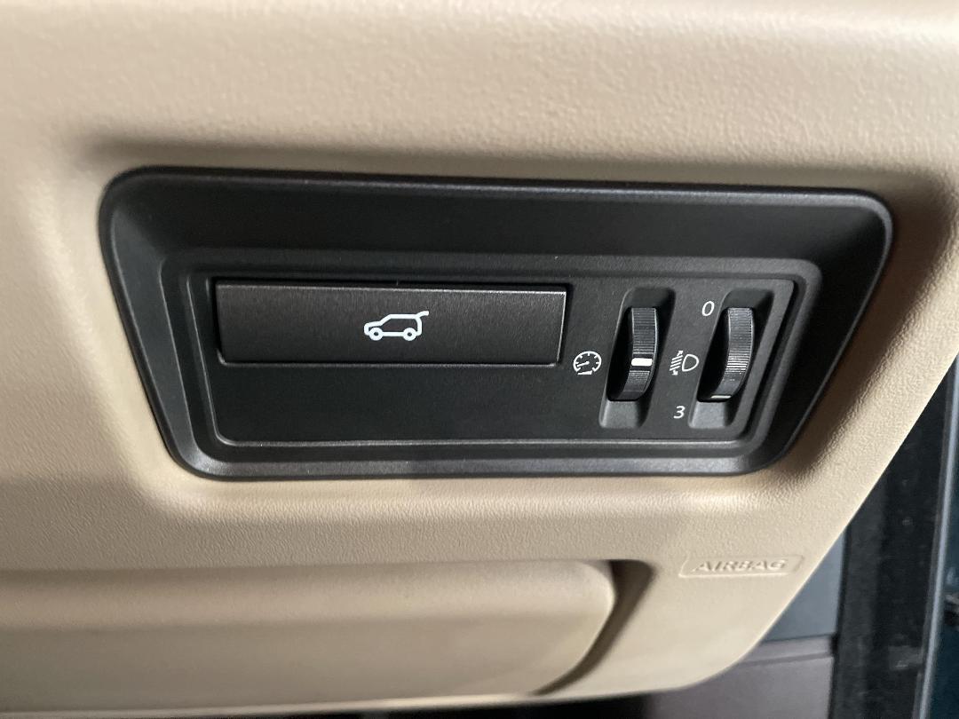 Photo '25' of Land Rover Range Rover Photo '25' of Land Rover Range Rover