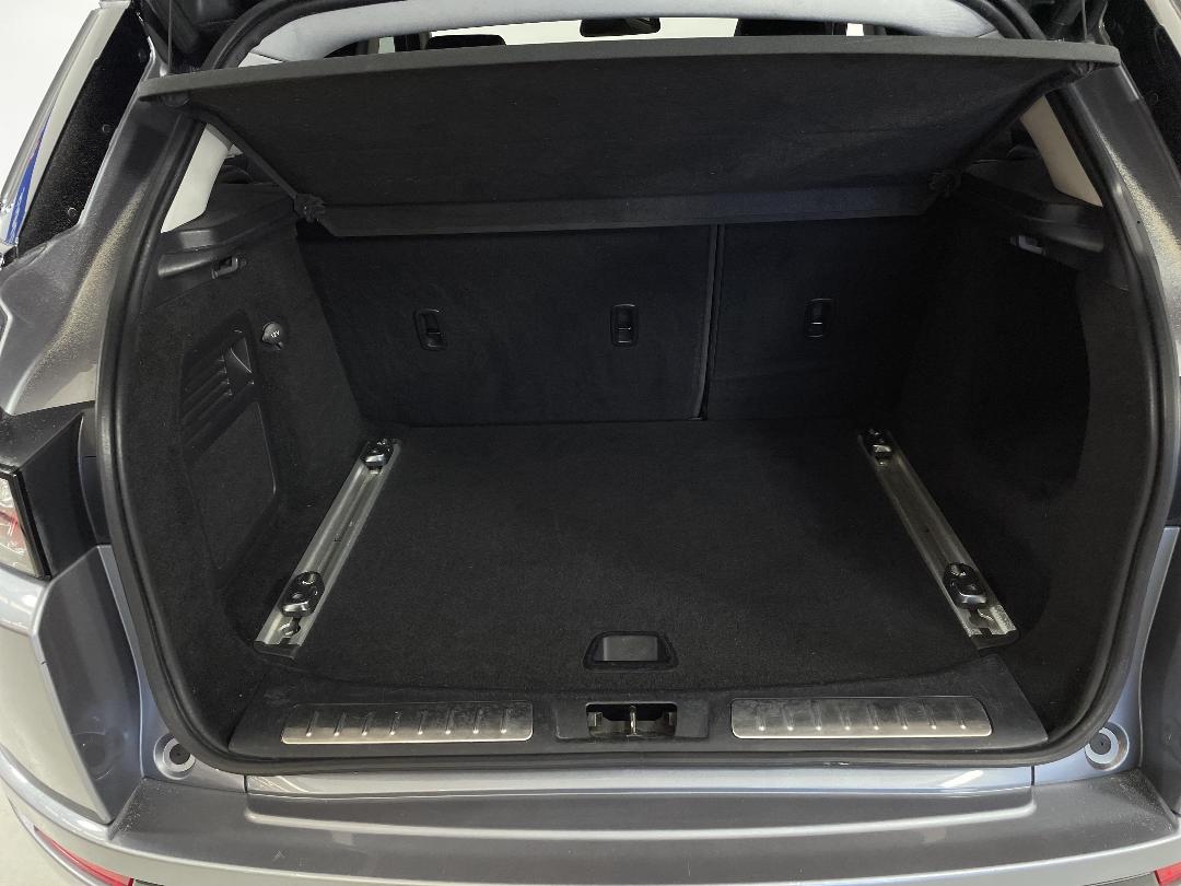 Photo '14' of Land Rover Range Rover Evoque Photo '14' of Land Rover Range Rover Evoque