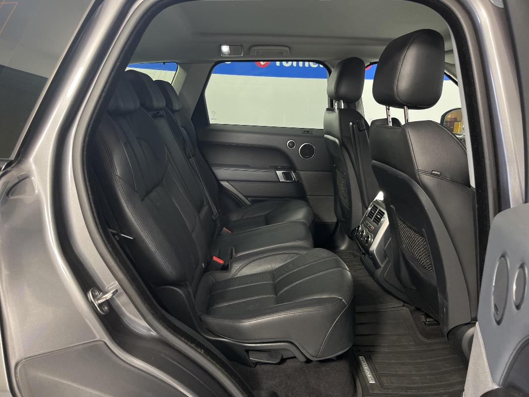 Photo '20' of Land Rover Range Rover Sport