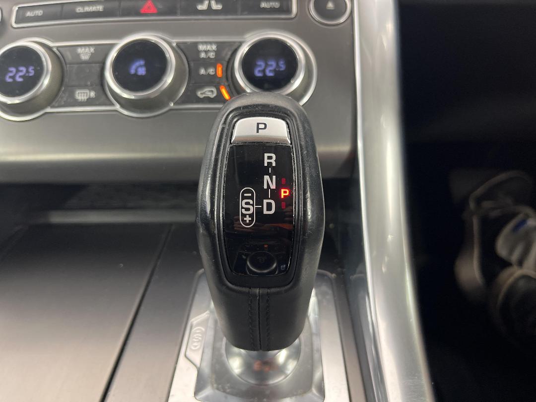 Photo '29' of Land Rover Range Rover Sport