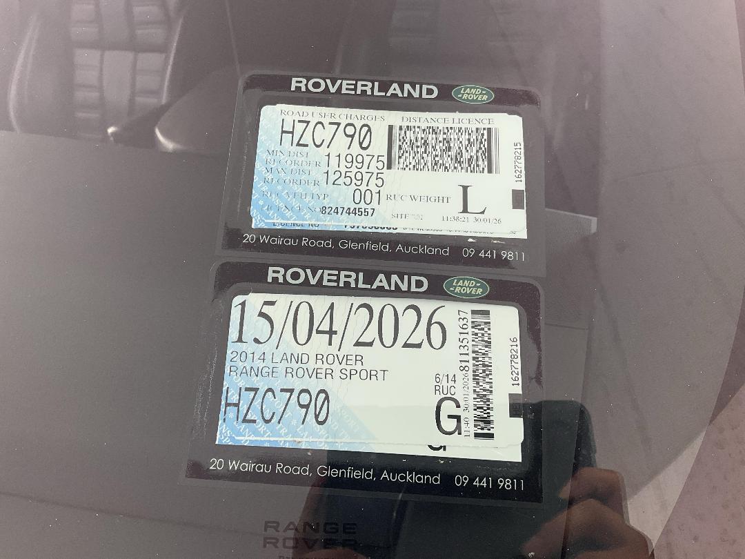 Photo '25' of Land Rover Range Rover Sport Photo '25' of Land Rover Range Rover Sport