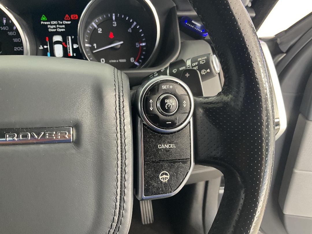 Photo '27' of Land Rover Range Rover Sport Photo '27' of Land Rover Range Rover Sport