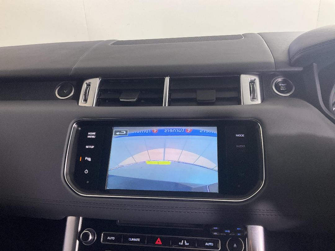 Photo '35' of Land Rover Range Rover Sport Photo '35' of Land Rover Range Rover Sport