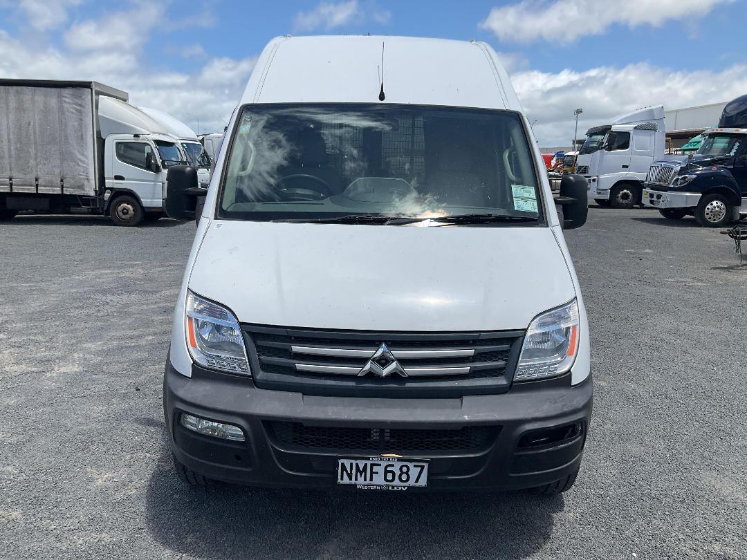 Photo '10' of LDV V80 LWBHR 2.5D/5MT/LV/5D Van