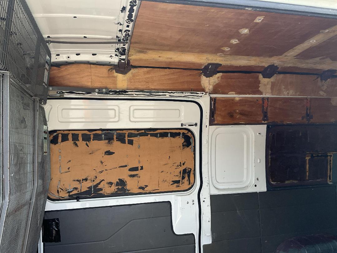 Photo '29' of LDV V80 LWBHR 2.5D/5MT/LV/5D Van