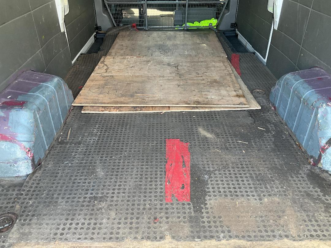 Photo '32' of LDV V80 LWBHR 2.5D/5MT/LV/5D Van