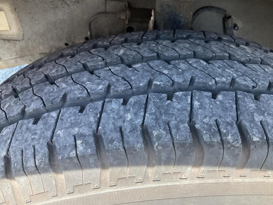 Photo '38' of LDV V80 LWBHR 2.5D/5MT/LV/5D Van