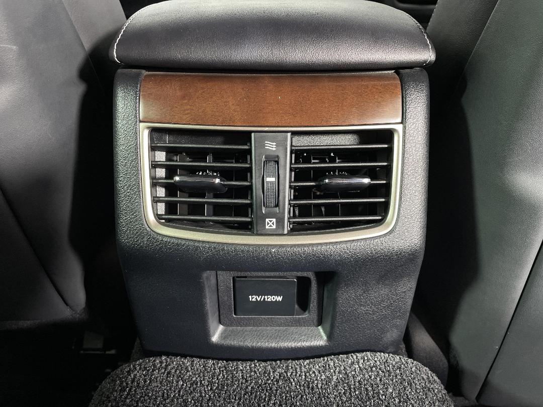 Photo '39' of Lexus GS300H