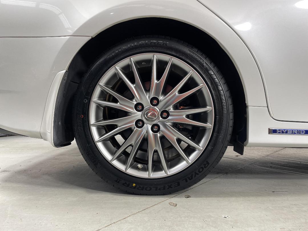 Photo '12' of Lexus GS450H