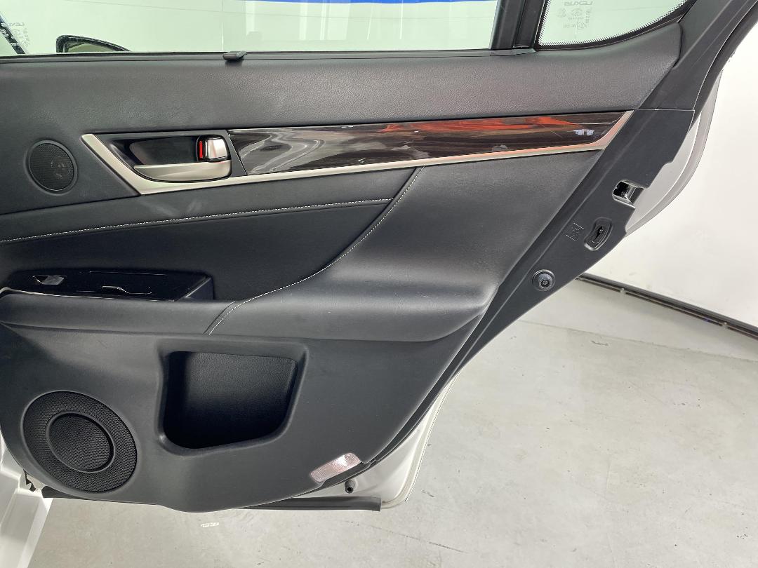 Photo '19' of Lexus GS450H