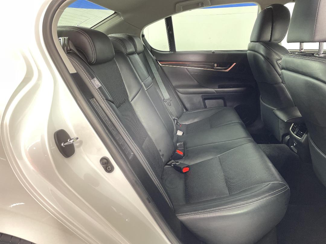 Photo '20' of Lexus GS450H