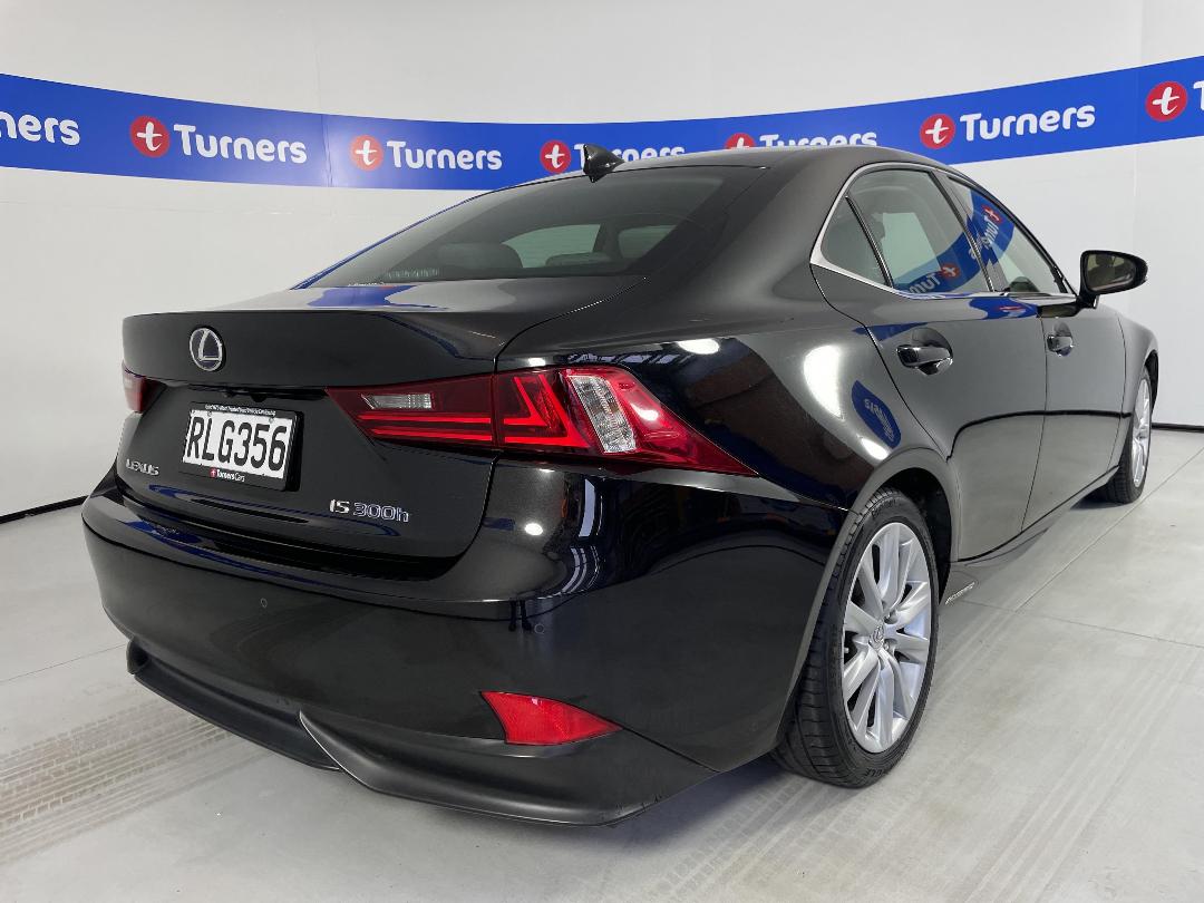 Photo '7' of Lexus IS300