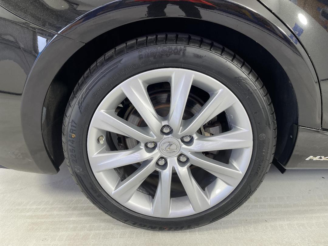 Photo '12' of Lexus IS300