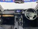 Thumbnail '17' of Lexus IS300H