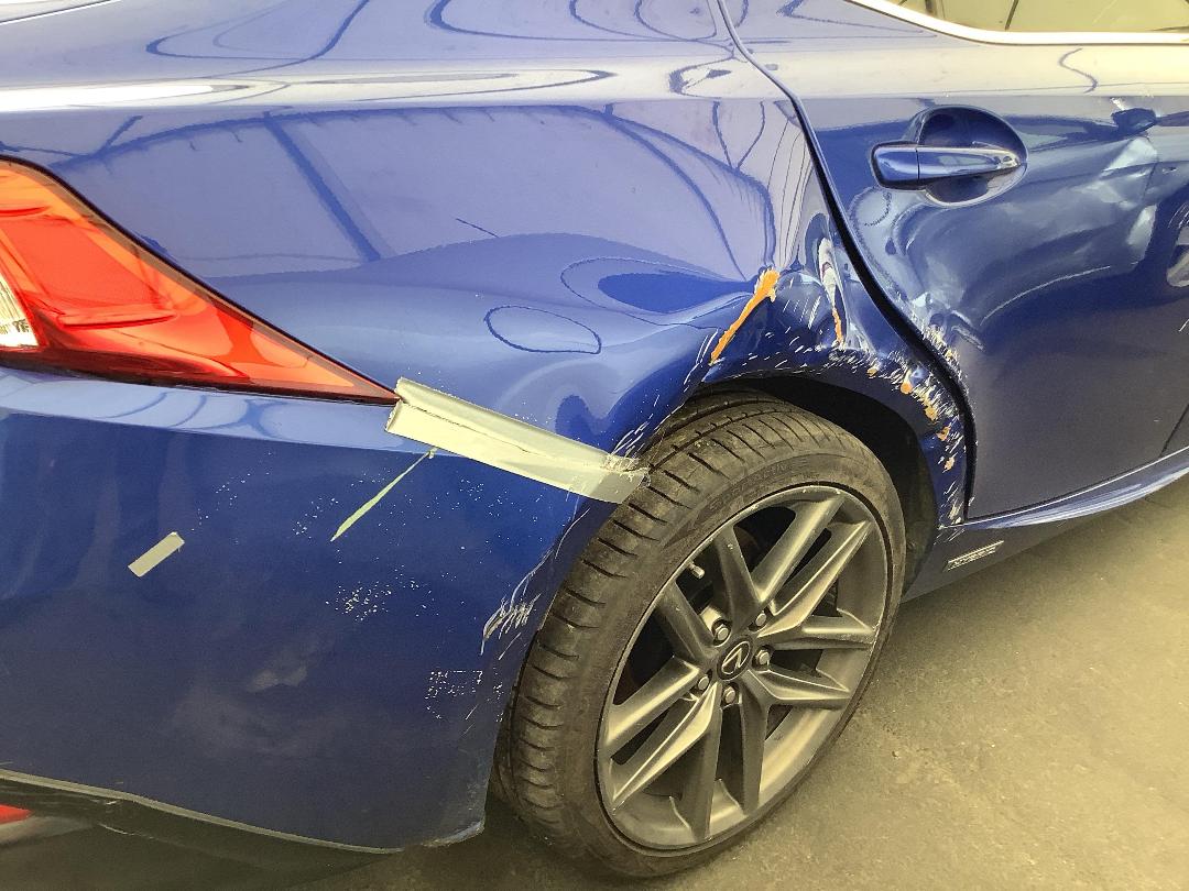 Photo '9' of Lexus IS300H