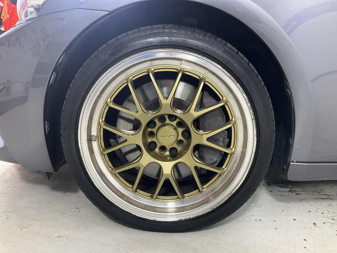 Photo '10' of Lexus IS350