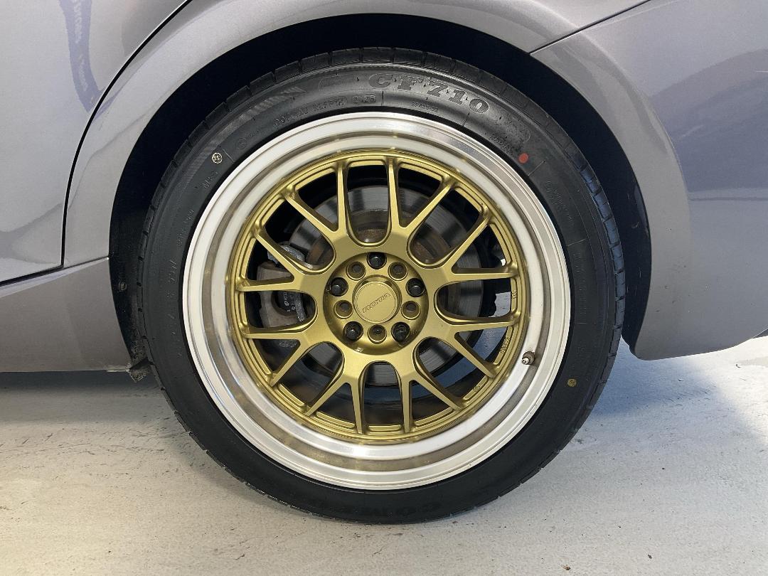 Photo '11' of Lexus IS350